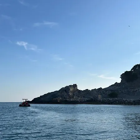 El Fossadeu-biassa-cinque Terre Daire *
